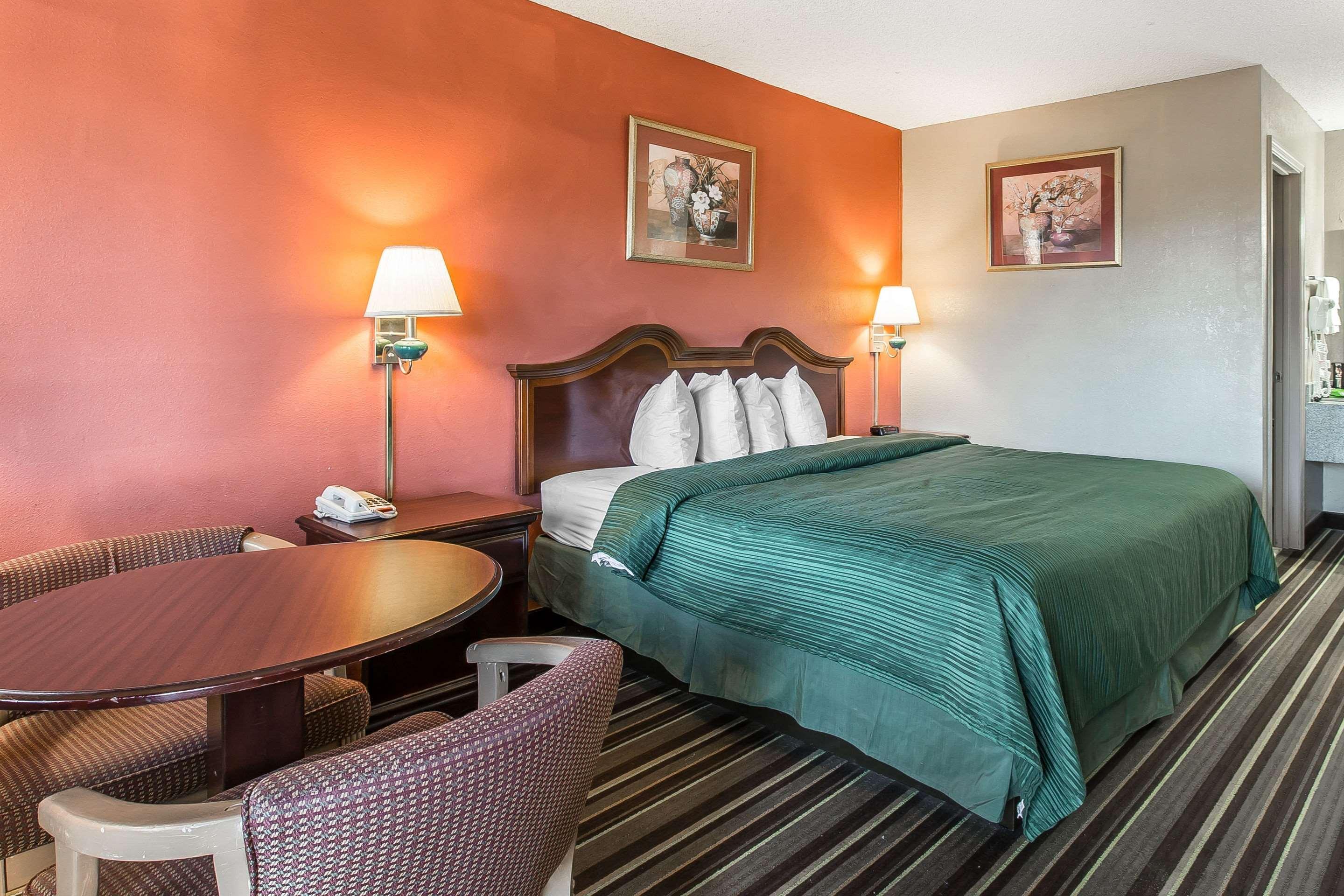 Quality Inn And Suites מאקון מראה חיצוני תמונה